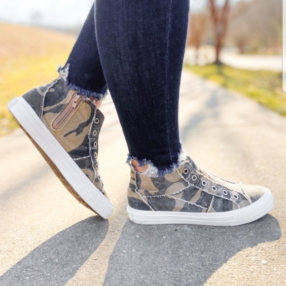 ❤FIRM❤Gypsy Jazz Very G camo slip zip tennis shoes - Picture 2 of 2